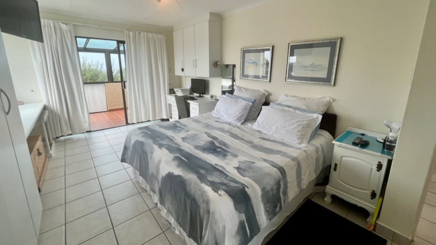 3 Bedroom Property for Sale in Mossel Bay Golf Estate Western Cape